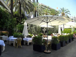 Restaurant Mediteraneo opposite Palma Marina